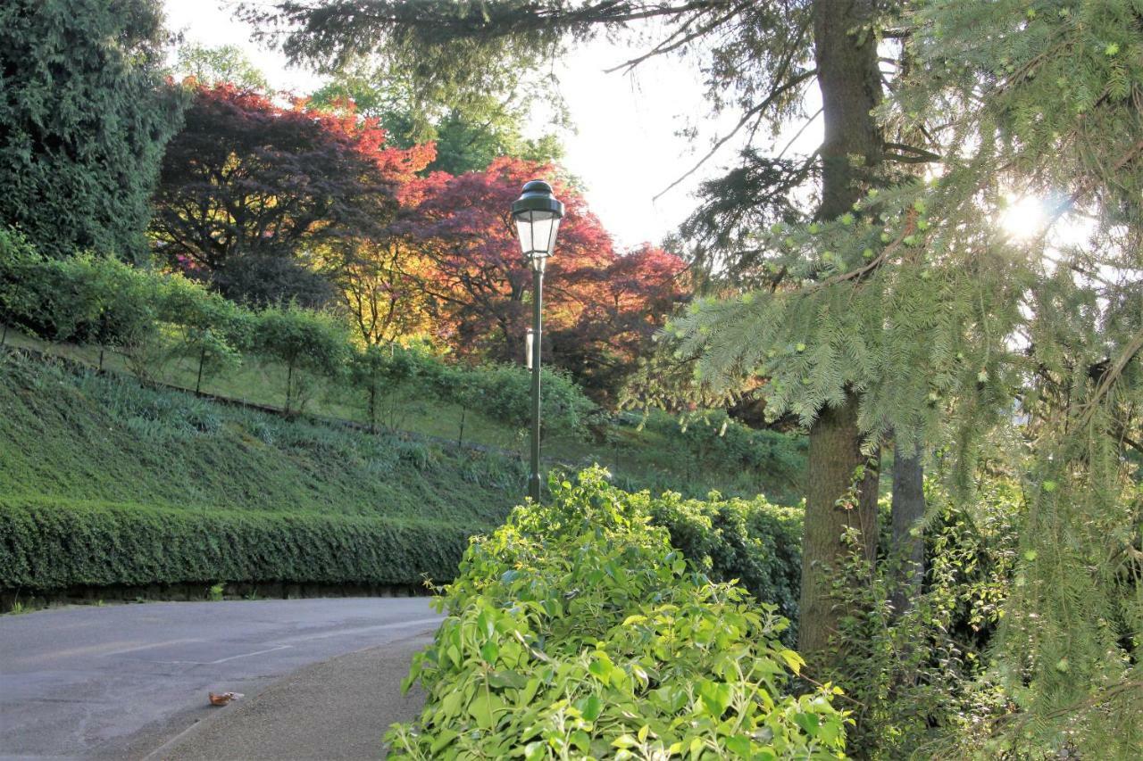 Family Suites & Parking Baden-Baden Extérieur photo