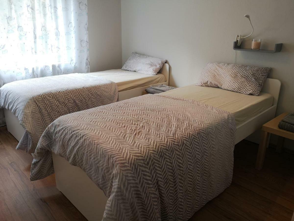 Family Suites & Parking Baden-Baden Extérieur photo